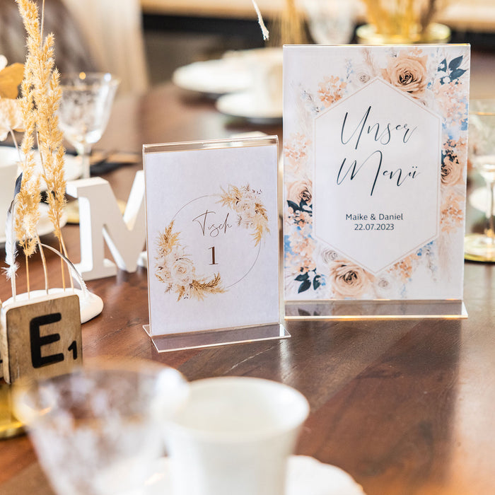 Sommerlicher Hochzeitstisch: Bringen Sie Ihre Deko zum Strahlen!