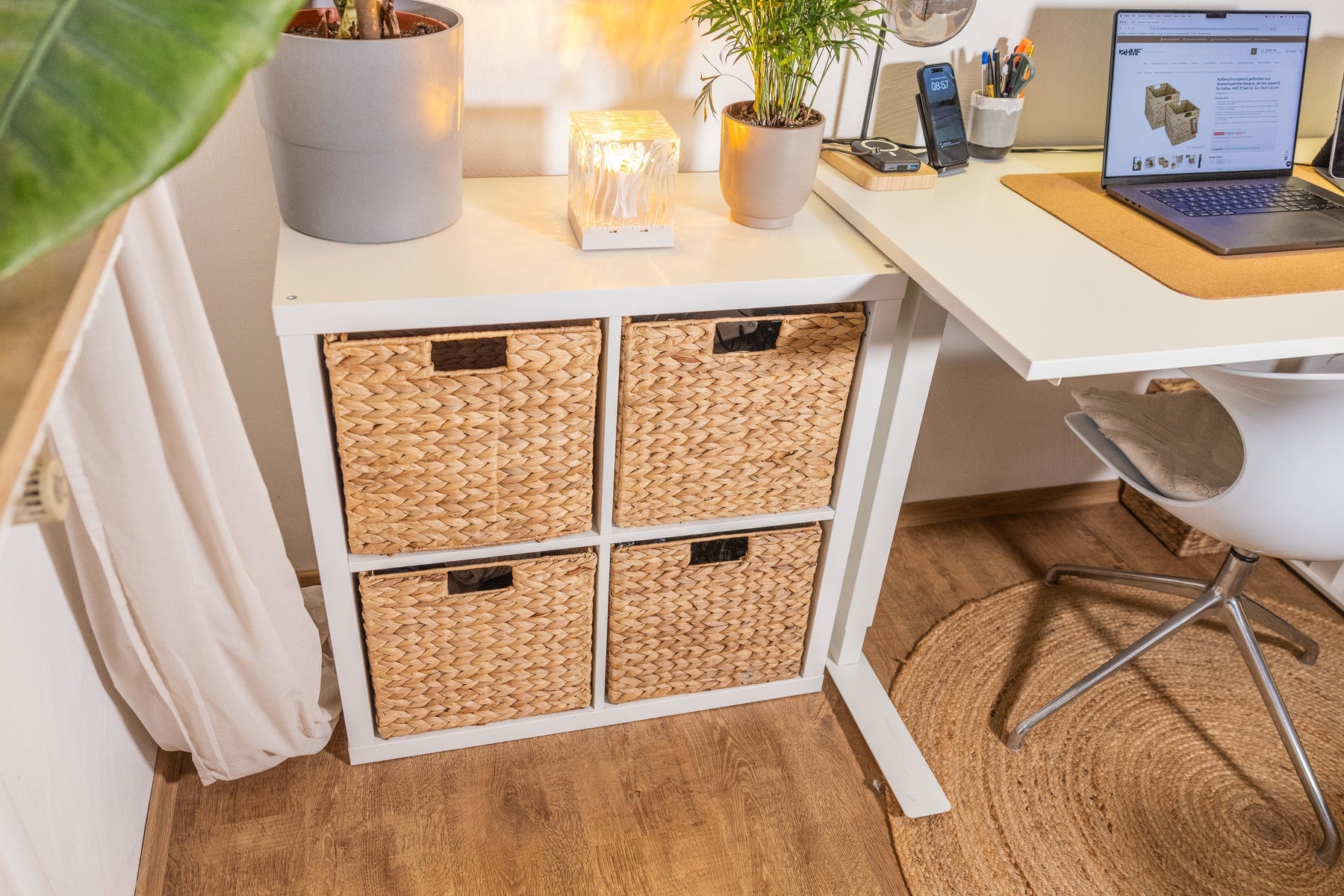 Praktische und stilvolle Aufbewahrung: Der HMF Aufbewahrungskorb aus Wasserhyazinthe