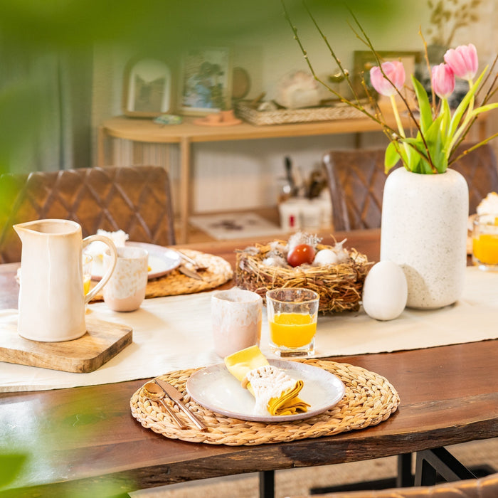 Die perfekte Ostertisch Dekoration mit den HMF Tischsets aus Wasserhyazinthe