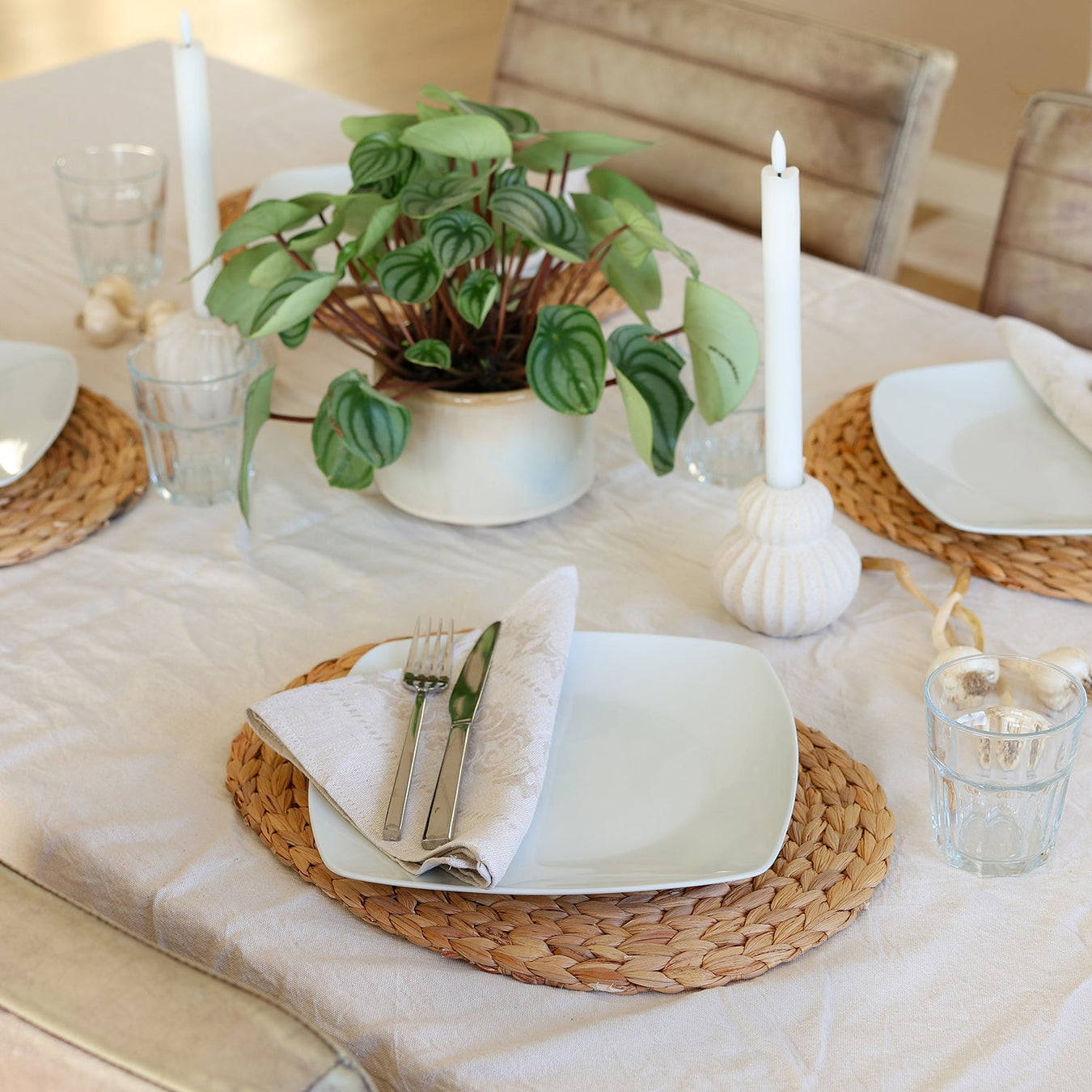 Tischdekoration & Küche von HMF, Tischsets, Biomülleimer, Tischaufsteller uvm. 