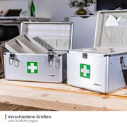 Medizinkoffer oder Erste Hilfe Koffer aus Aluminium von HMF mit den Maßen 40 x 22.5 x 20.5 cm in Silber