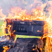 Feuerfeste und wasserdichte Dokumentenbox mit Zahlenschloss von HMF im DIN A4 in Schwarz