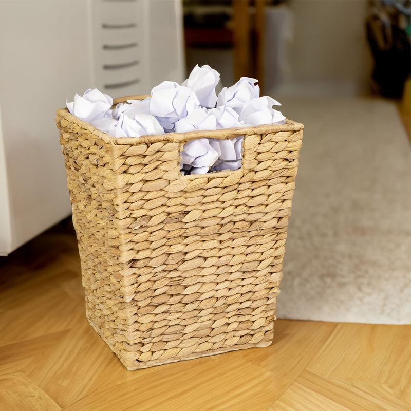 Papierkorb eckig aus Wasserhyazinthe fürs Büro von HMF