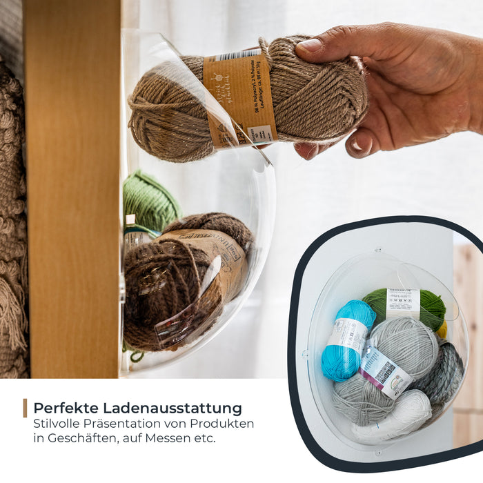 Acrylhalbkugel als Wandregal von HMF mit einem Hängedisplay von Ø 32 cm