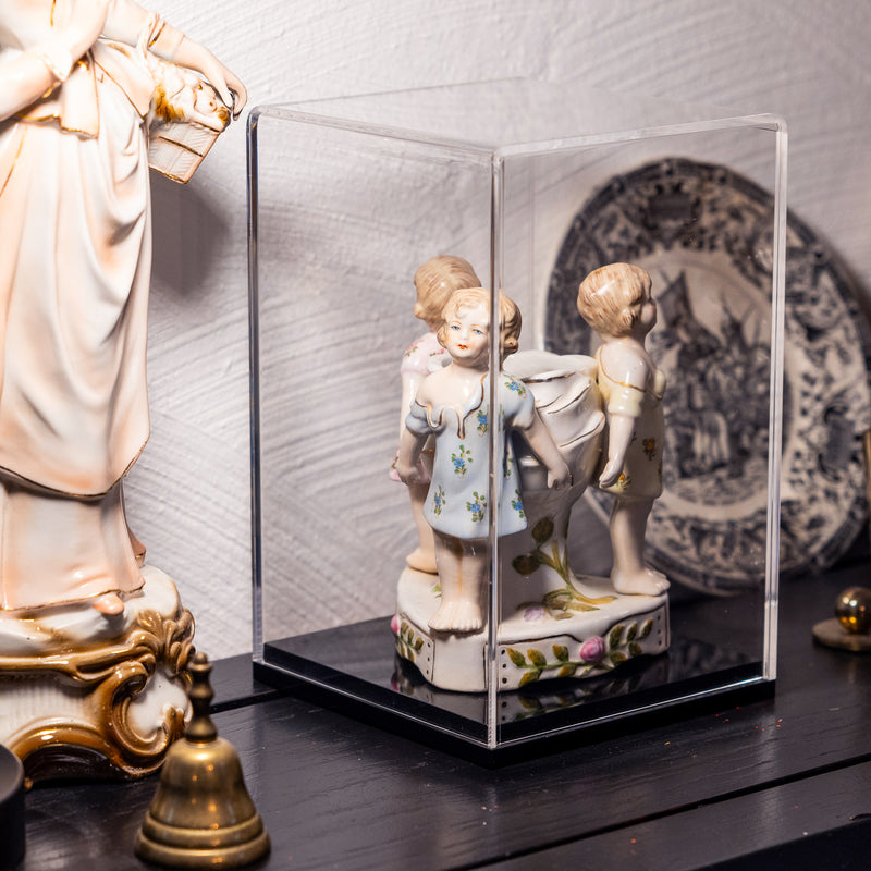 Acryl Vitrine für Modellautos Figuren HMF 46801 14 x 14 x 22 cm hoch Anwendungsbeispiel
